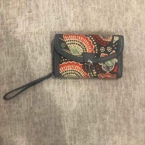Vera Bradley wristlet wallet